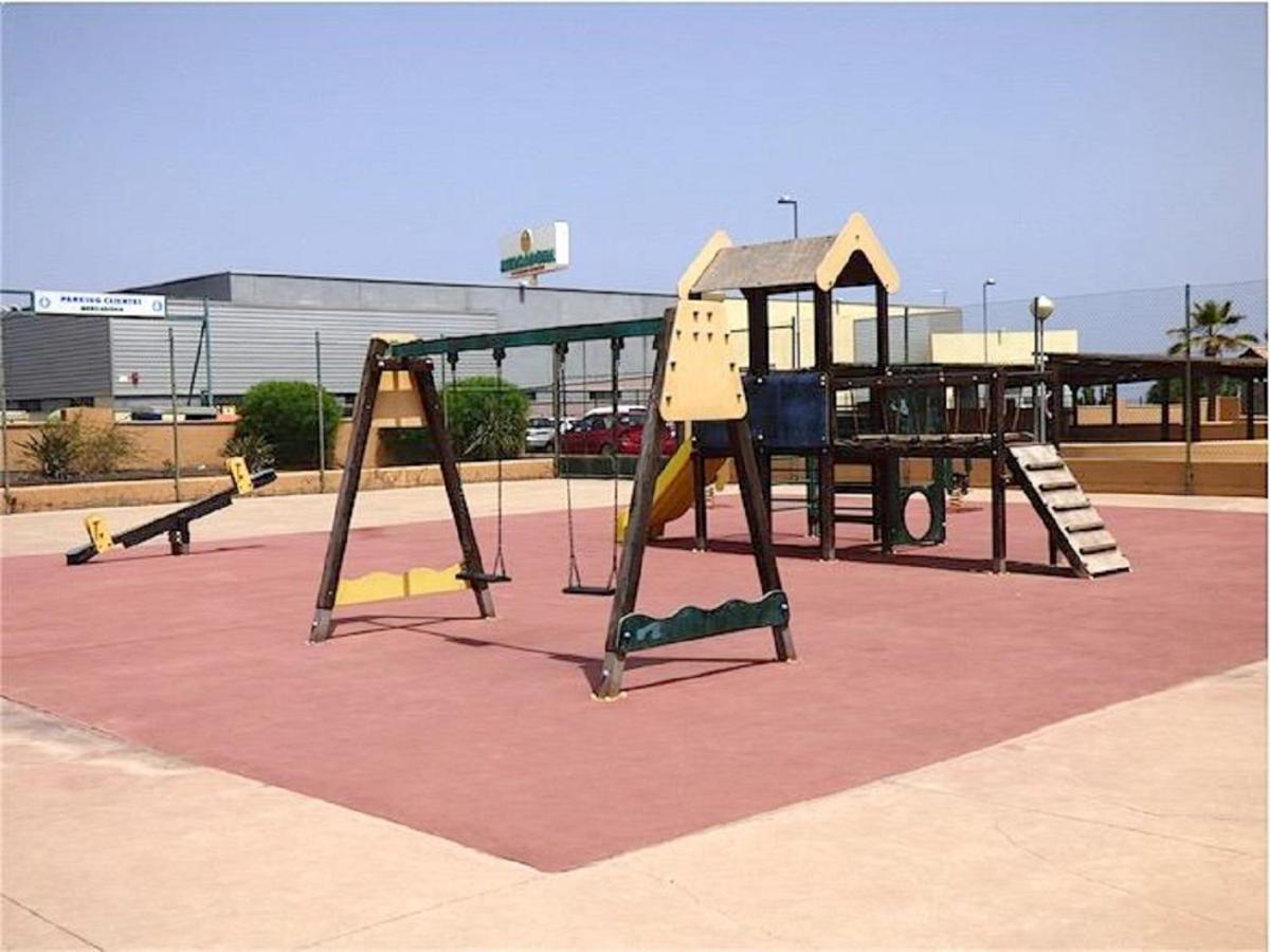 Tres Islas Apartment - 70 M2 Private Terrace Corralejo Exterior foto