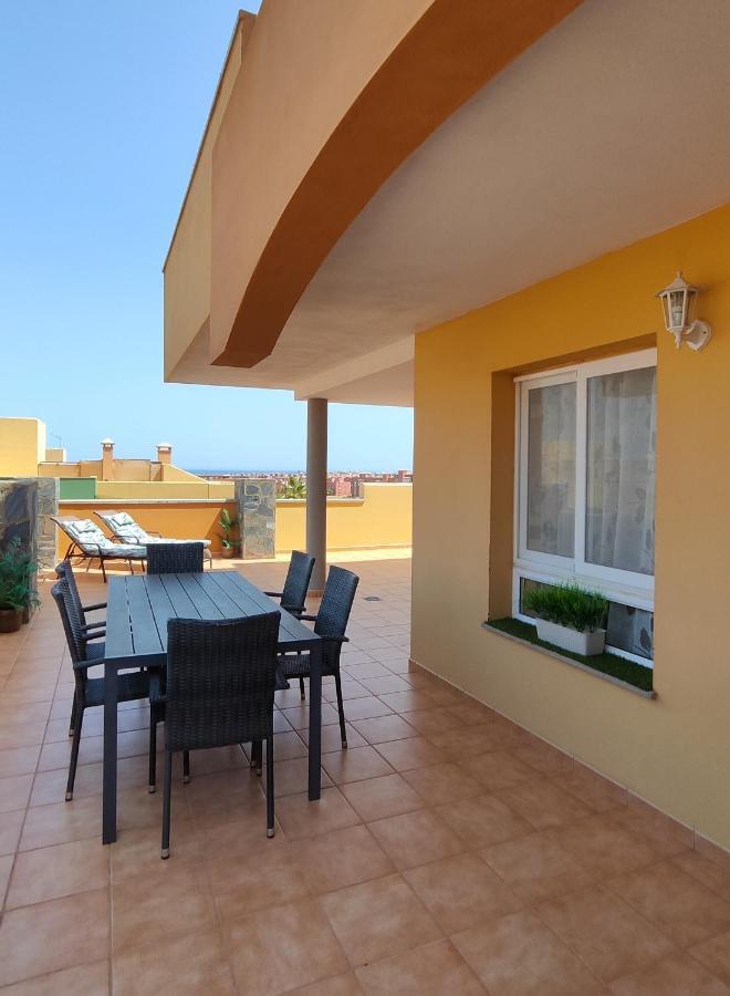 Tres Islas Apartment - 70 M2 Private Terrace Corralejo Exterior foto